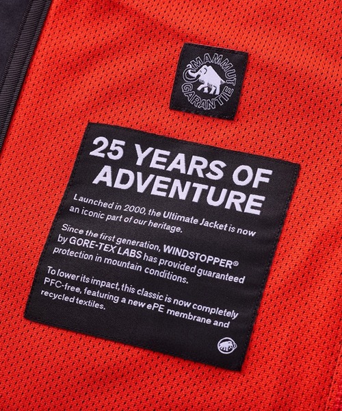 Mammut（マムート）の「MAMMUT/マムート アルティメイト ８ ソフトシェル フーデッド 25イヤーズ ジャケット GORE-TEX WINDSTOPPER（マウンテンパーカー・メンズ・ブラック・L/M/XL）」の9枚目の写真