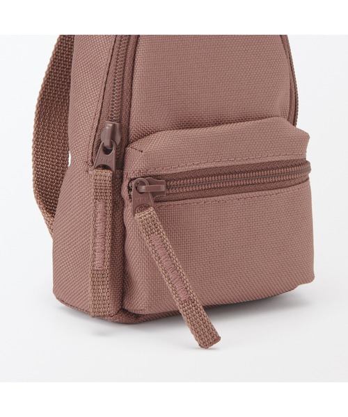 無印良品（ムジルシリョウヒン）の「ミニ　撥水リュックサック（コインケース・レディース・ダークベージュ/ブラウン系/ブラック・FREE）」の18枚目の写真