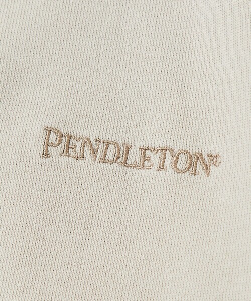 PENDLETON（ペンドルトン）の「PENDLETON/ペンドルトン 別注 ヴィンテージライク バックプリント クルーネック スウェット（スウェット・メンズ・ブラック/ベージュ/ブラウン・MEDIUM/LARGE）」の7枚目の写真