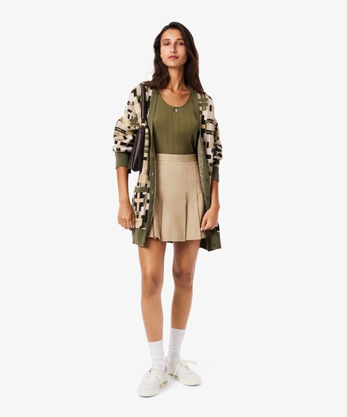 LACOSTE（ラコステ）の「ストレッチコットンプリーツスカート（スカート・レディース・ベージュ・38/36）」の2枚目の写真