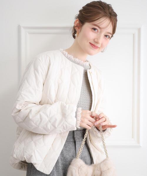 couture brooch（クチュールブローチ）の「【撥水・大人可愛い】リボンキルティングジャケット（ブルゾン・レディース・アイボリー/ブラック/ブラウン系その他・36/38/40/42）」の2枚目の写真