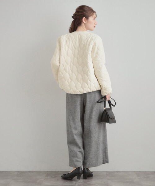 couture brooch（クチュールブローチ）の「【撥水・大人可愛い】リボンキルティングジャケット（ブルゾン・レディース・アイボリー/ブラック/ブラウン系その他・36/38/40/42）」の6枚目の写真