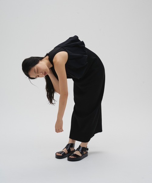 TODAYFUL（トゥデイフル）の「Tuck Balloon Camisole（キャミソール・レディース・アイボリー/ブルー系その他/ブラック・FREE）」の6枚目の写真