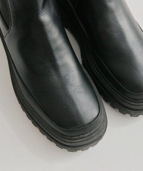 mystic（ミスティック）の「サイドゴアブーツ（ブーツ・レディース・ブラック・SMALL/MEDIUM/LARGE）」の2枚目の写真