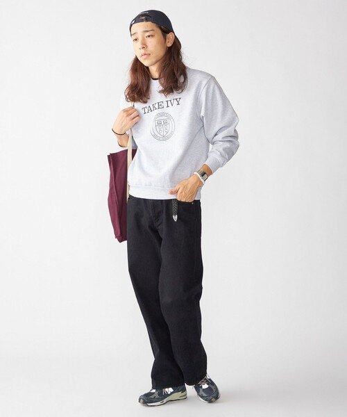 SHIPS（シップス）の「SHIPS×TAKE IVY:『TAKE NVY』カレッジ スウェット クルーネック トレーナー（スウェット・メンズ・ライトグレー/ネイビー・SMALL/MEDIUM/LARGE）」の5枚目の写真