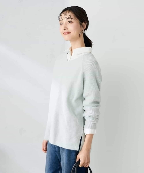 a.v.v（アーヴェヴェ）の「ラメVネックチュニックニット（ニット/セーター・レディース・ミント/ライトピンク/グレー系その他・38/40/36）」の8枚目の写真