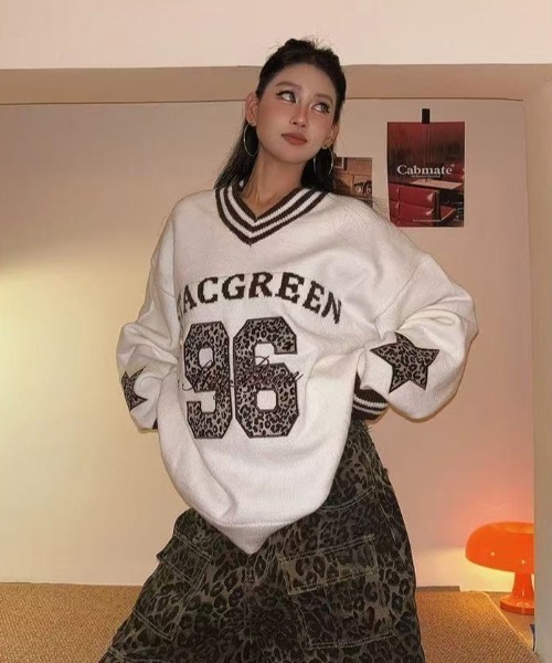 セール】配色ライン×レオパード刺繍が映える！肩落ちBIGシルエットV