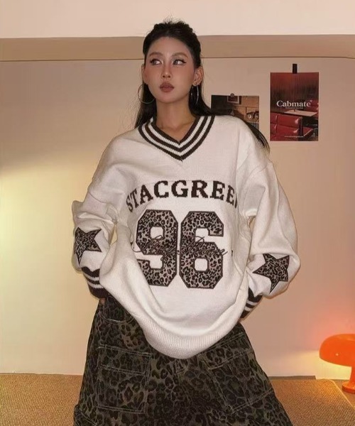 セール】配色ライン×レオパード刺繍が映える！肩落ちBIGシルエットV