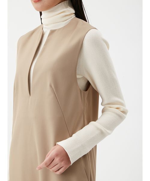 Mila Owen（ミラオーウェン）の「【セットアイテム】リブニットセットレイヤードワンピース（ワンピース・レディース・ベージュ/ブラック・0/1）」の9枚目の写真