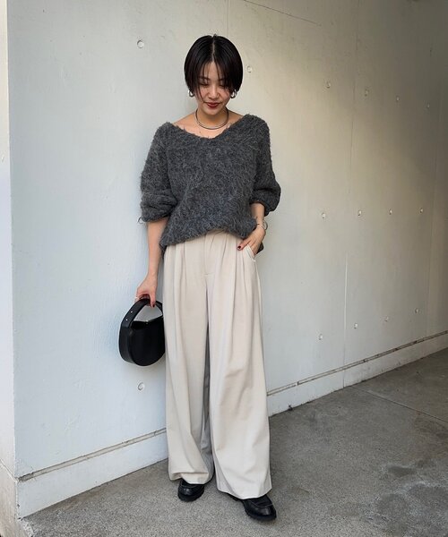 SHENERY（シーナリー）の「【インフルエンサー＠tsuru00コラボ】3タックスラックスパンツ（スラックス・レディース・グレー/ブラック/ベージュ/ライトベージュ・36/38/34）」の17枚目の写真