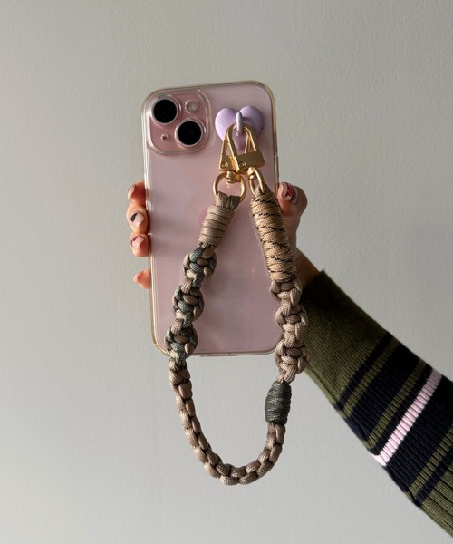 SANSeLF（サンセルフ）の「【SANSeLF】 パラコードショートストラップ メタルフック スマホアクセサリー saa25a177（スマホグッズ・レディース・ベージュ/ブラック・FREE）」の4枚目の写真