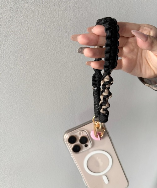 SANSeLF（サンセルフ）の「【SANSeLF】 パラコードショートストラップ メタルフック スマホアクセサリー saa25a177（スマホグッズ・レディース・ベージュ/ブラック・FREE）」の9枚目の写真
