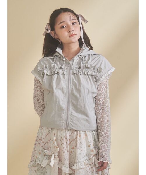 merry jenny（メリージェニー）の「frill nylon jacket（ベスト・レディース・アイボリー/チャコールグレー/ピンク・FREE）」の11枚目の写真