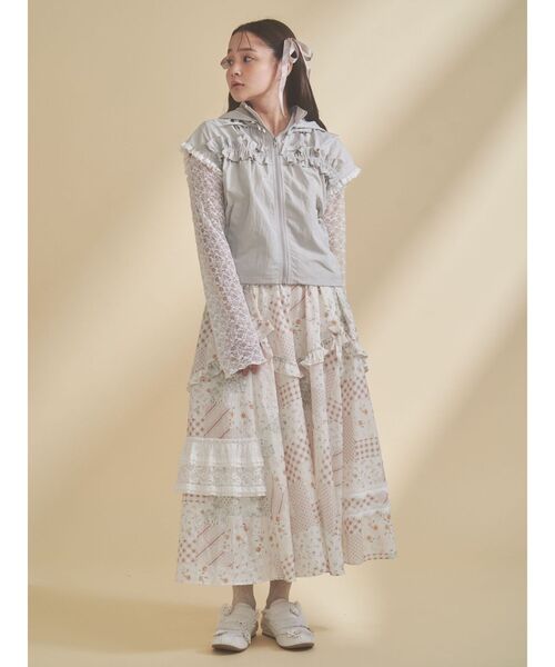 merry jenny（メリージェニー）の「frill nylon jacket（ベスト・レディース・アイボリー/チャコールグレー/ピンク・FREE）」の14枚目の写真