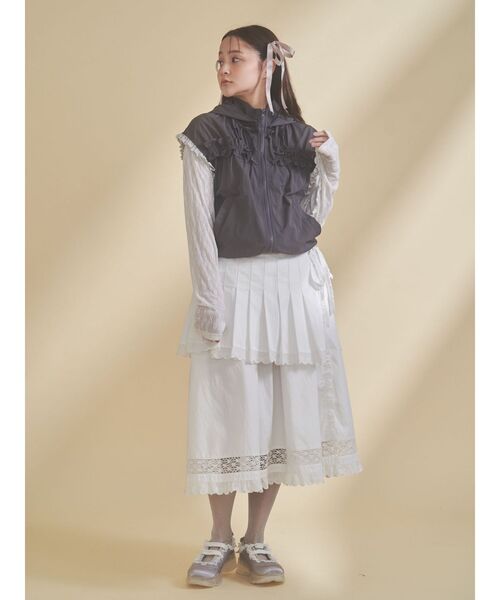 merry jenny（メリージェニー）の「frill nylon jacket（ベスト・レディース・アイボリー/チャコールグレー/ピンク・FREE）」の19枚目の写真