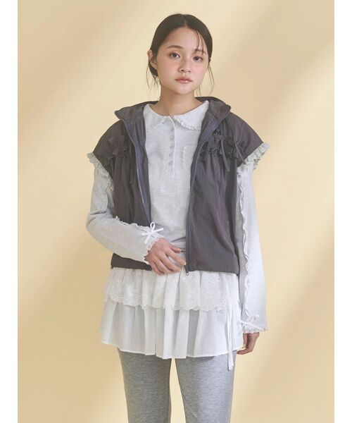 merry jenny（メリージェニー）の「frill nylon jacket（ベスト・レディース・アイボリー/チャコールグレー/ピンク・FREE）」の22枚目の写真