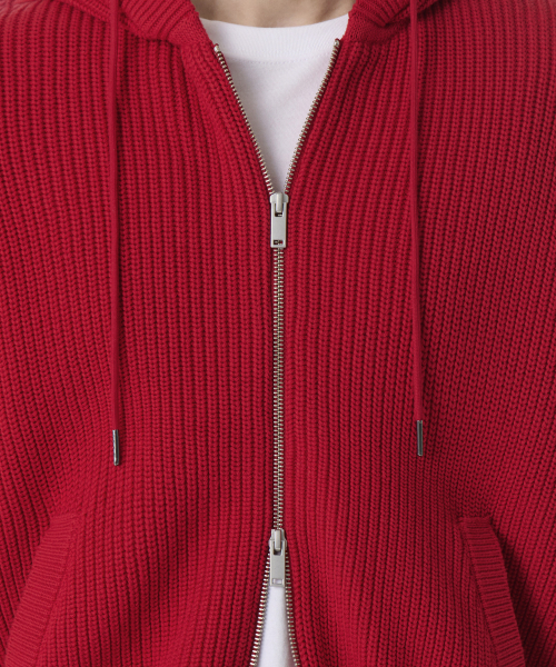 MUSINSA STANDARD（ムシンサスタンダード）の「リブニットフードパーカー[レッド]（パーカー・メンズ・その他・SMALL/MEDIUM/LARGE/X-LARGE/XX-LARGE）」の4枚目の写真