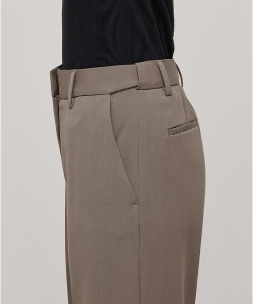 MUSINSA STANDARD WOMAN（ムシンサスタンダードウーマン）の「ウィメンズストレートヒドゥンバンディングスラックス[ダスティベージュ]（スラックス・レディース・その他・30/24/25/26/27/28/29）」の5枚目の写真