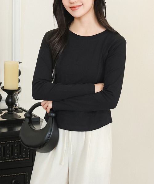 DAYRA(デイラ)の「ラウンドネック シーム タイト 長袖 カットソー(Tシャツ/カットソー・レディース・ダークグレー/ホワイト/ブラック・S/M/XL)」の10枚目の写真