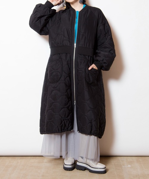 OSMOSIS（オズモーシス）の「キルティングロングブルゾン（その他アウター・レディース・ブラック/カーキ・ONE SIZE）」の13枚目の写真