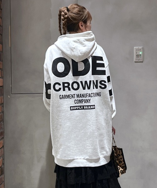 RODEO CROWNS WIDE BOWL(ロデオクラウンズワイドボウル)の「フェイクレザーパッチパーカーワンピース(ワンピース・レディース・グレー×ホワイト/カーキ/ブラック・FREE)」の3枚目の写真