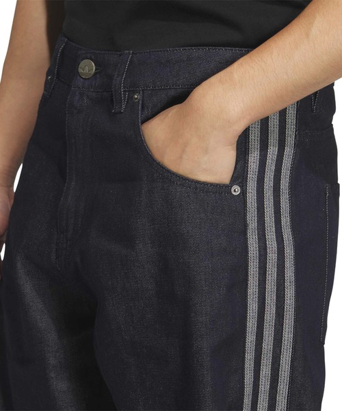 adidas(アディダス)の「adidas DENIM FIREBIRD TRACK PANTS / アディダス デニム ファイヤーバード トラックパンツ(デニムパンツ・メンズ・インディゴブルー・34inch/32inch/30inch/36inch)」の3枚目の写真