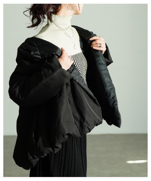 Sawa a la mode(サワアラモード)の「Aライン中綿ジャケット(ダウンジャケット/コート・レディース・ブラック/ベージュ系その他・FREE)」の5枚目の写真
