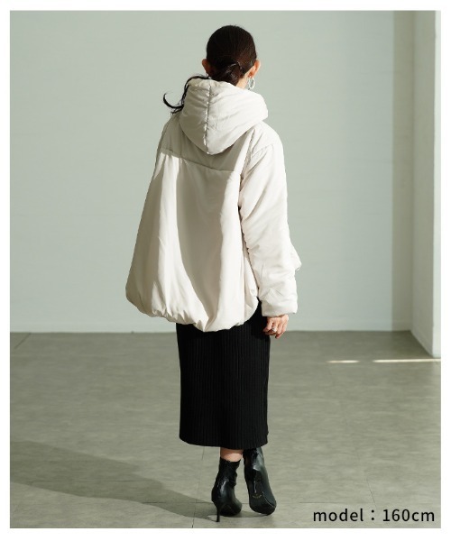 Sawa a la mode(サワアラモード)の「Aライン中綿ジャケット(ダウンジャケット/コート・レディース・ブラック/ベージュ系その他・FREE)」の19枚目の写真