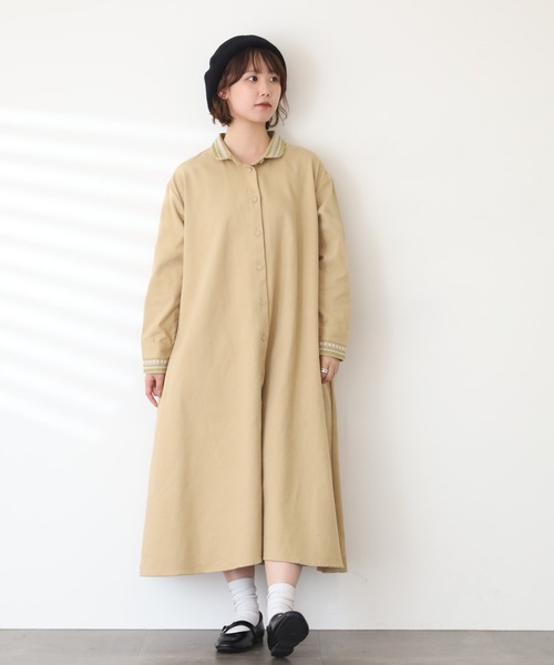 Emago(イマゴ)の「EMAGO つぶつぶ刺繍ワンピース 長袖(シャツワンピース・レディース・ブラウン/ベージュ/カーキ・FREE)」の1枚目の写真