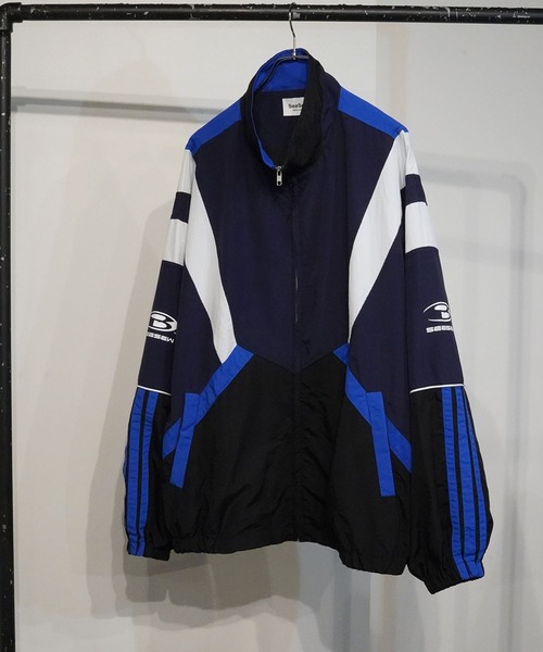 SeeSew(シーソー)の「【UNISEX】SPORTS ICON NYLON JACKET/スポーツアイコンナイロンジャケット(ブルゾン・メンズ・ブラック/ネイビー・M/L)」の20枚目の写真
