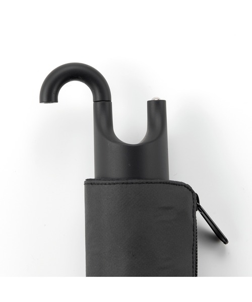 IZA(イーザ)の「IZA【大きめ&フック型】 完全遮光100% メンズ 日傘 折りたたみ 晴雨兼用 Wpc. LARGE & HOOK(折りたたみ傘・メンズ・ブラウン/オフホワイト/グレー/ブラック・FREE)」の16枚目の写真