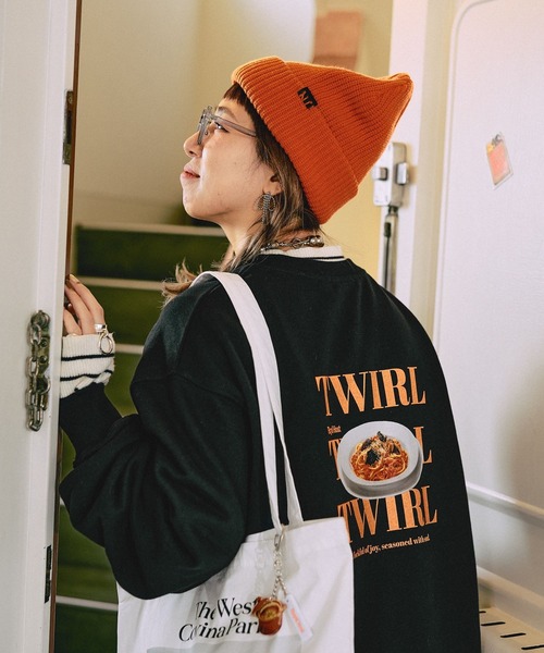 LEPSIM（レプシィム）の「【Royal Host】フォトアソートスウェット　608851（スウェット・レディース・ブラック/ピンク/ネイビー/チャコールグレー・FREE）」の5枚目の写真