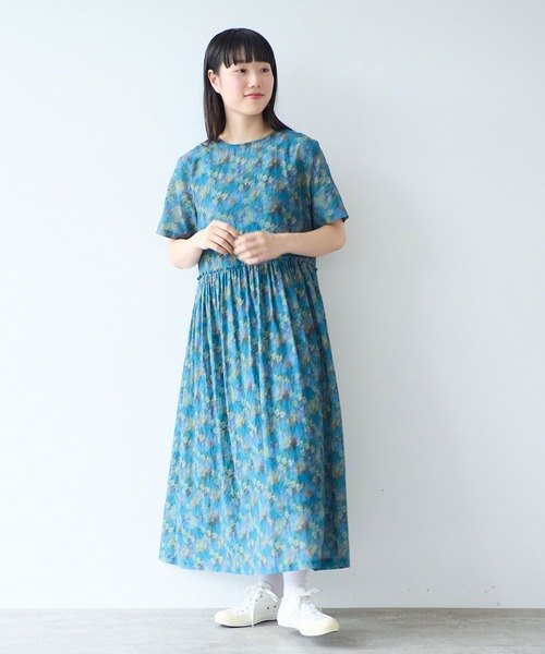 bulle de savon（ビュルデサボン）の「スイセンプリント ギャザーワンピース（ワンピース・レディース・チャコールグレー/ミント・FREE）」の14枚目の写真