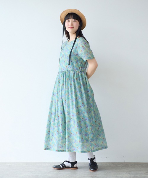 bulle de savon（ビュルデサボン）の「スイセンプリント ギャザーワンピース（ワンピース・レディース・チャコールグレー/ミント・FREE）」の9枚目の写真