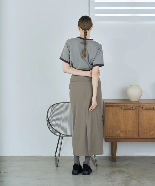merrylatte(メリーラテ)の「twill narrow long skirt(スカート・レディース・グレー/ベージュ・FREE)」の17枚目の写真