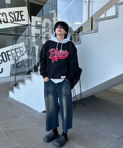 PHYSICAL DEPARTMENT(フィジカル デパートメント)の「アップリケスターテールフード_ブラック(パーカー・レディース・その他・LARGE/X-LARGE)」の13枚目の写真