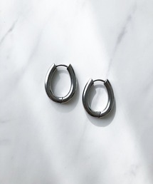 プレーンオーバルフープピアス