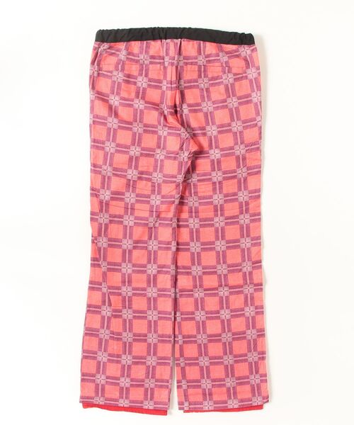 ONE DAY KMC （ワンデイケーエムシー）の「Children of the discordance / PRINT CHECK×BANDANA TROUSERS / COTDPT-388（チノパンツ・メンズ・レッド・1/2/3）」の2枚目の写真