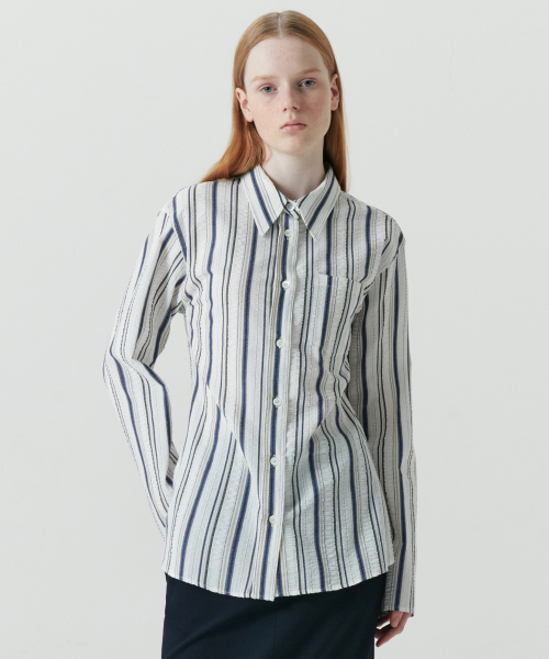 LEVAR(レバー)の「Tidy Stripe Shirt - Multi Blue(シャツ/ブラウス・レディース・ブルー・FREE)」の1枚目の写真