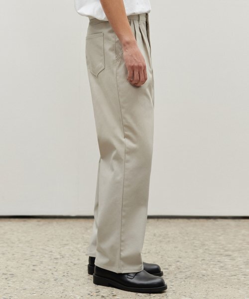 DECET（デケト）の「Dawn 2Pleats Wide Pants DCPT007LightBeige（デニムパンツ・レディース・その他・32/30/26/28）」の22枚目の写真