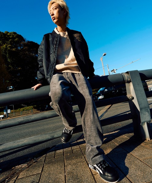 BOY LONDON(ボーイロンドン)の「【BOY LONDON】BOY EMBROIDERY CORDUROY PANTS(その他パンツ・メンズ・グレー・SMALL/MEDIUM/LARGE)」の1枚目の写真