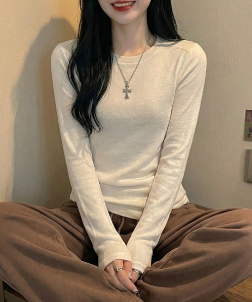 cammie(キャミー)の「シンプルタイトトップス(Tシャツ/カットソー・レディース・ダークグレー/アイボリー/ブラック・M/L)」の5枚目の写真