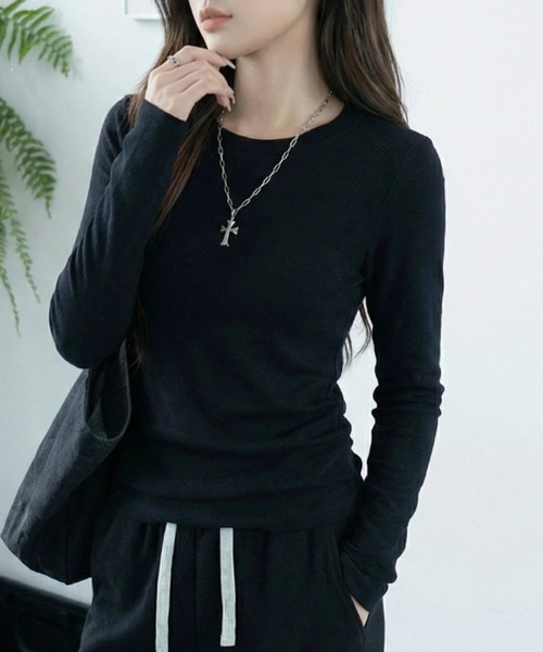 cammie(キャミー)の「シンプルタイトトップス(Tシャツ/カットソー・レディース・ダークグレー/アイボリー/ブラック・M/L)」の9枚目の写真