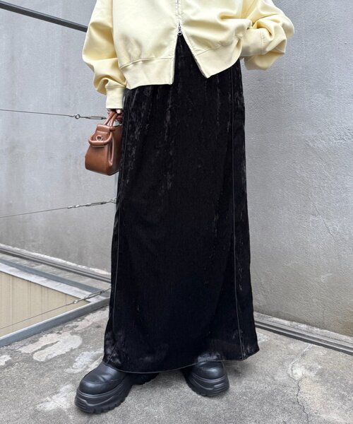 CIAOPANIC TYPY(チャオパニックティピー)の「クラッシュベロアメロウ切替スカート(スカート・レディース・ブラック/キャメル/ブラウン/サックスブルー・SMALL/MEDIUM)」の1枚目の写真