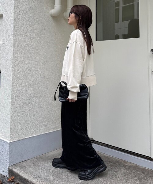 CIAOPANIC TYPY(チャオパニックティピー)の「クラッシュベロアメロウ切替スカート(スカート・レディース・ブラック/キャメル/ブラウン/サックスブルー・SMALL/MEDIUM)」の8枚目の写真