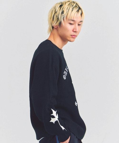 GALLIS ADDICTION（ガリスアディクション）の「GA CROSS-APPLIQUE KNIT（ニット/セーター・メンズ・ピンク/ブラック・FREE）」の6枚目の写真