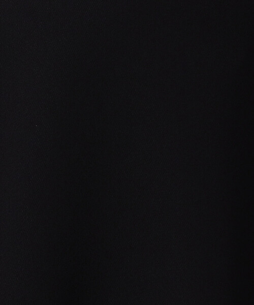 COMME CA（コムサ）の「プルエラバックサテン シャツ（シャツ/ブラウス・レディース・ブラック/オフホワイト・11号/9号）」の11枚目の写真