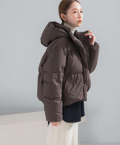 URBAN RESEARCH ROSSO WOMEN（アーバンリサーチ　ロッソ）の「FRENCH DOWNショートダウンコート（ダウンジャケット/コート・レディース・ブラック/ライトベージュ/ブラウン・36/38）」の14枚目の写真