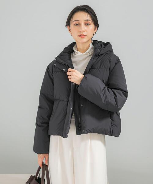 URBAN RESEARCH ROSSO WOMEN（アーバンリサーチ　ロッソ）の「FRENCH DOWNショートダウンコート（ダウンジャケット/コート・レディース・ブラック/ライトベージュ/ブラウン・36/38）」の19枚目の写真