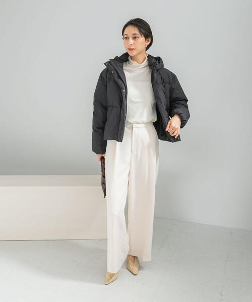 URBAN RESEARCH ROSSO WOMEN（アーバンリサーチ　ロッソ）の「FRENCH DOWNショートダウンコート（ダウンジャケット/コート・レディース・ブラック/ライトベージュ/ブラウン・36/38）」の22枚目の写真